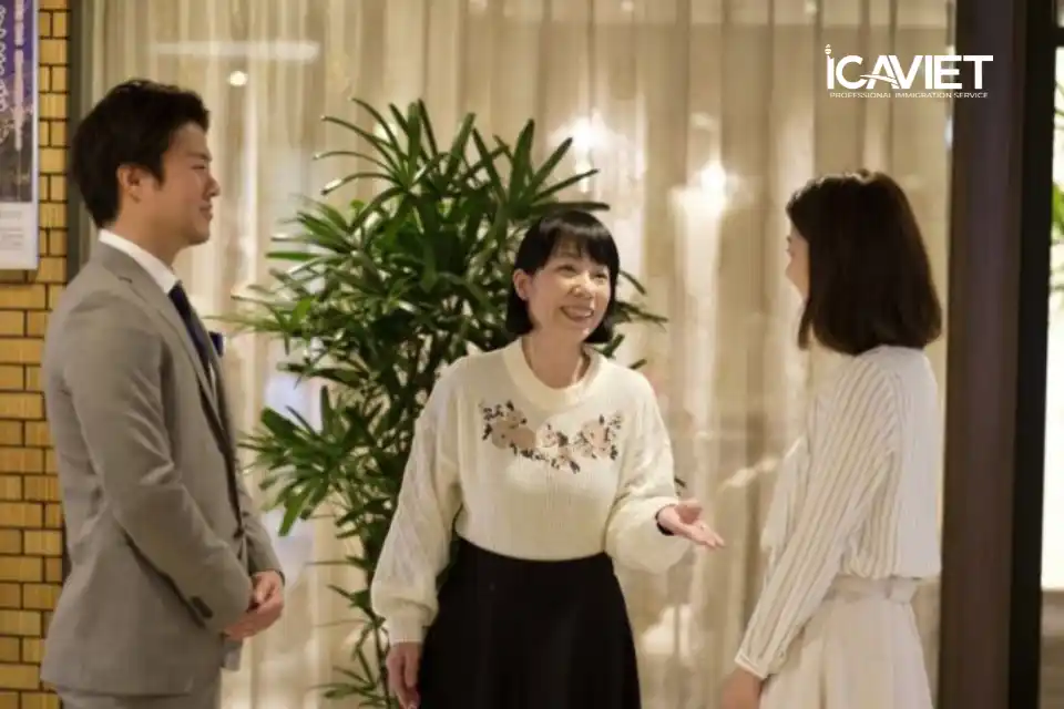 Quen nhau qua mai mối có ảnh hưởng hồ sơ bảo lãnh vợ/chồng không?