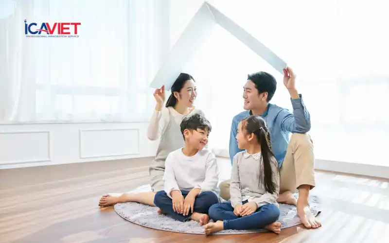 Ai có thể đi kèm trong hồ sơ bảo lãnh anh chị em sang Mỹ?